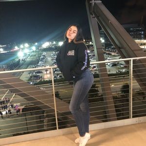 Meet your Posher, Miranda